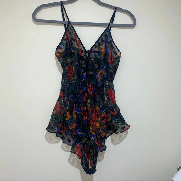 Vintage 80’s 90’s floral  Victoria Secret Gold Label One Piece bodysuit size XS - Picture 7 of 17
